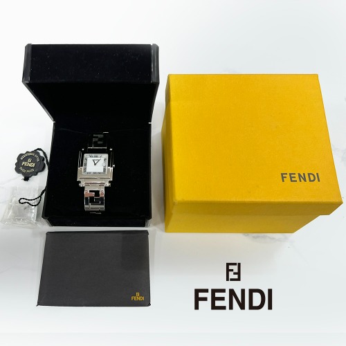 펜디(FENDI)메탈 여성용 손목시계(221010)